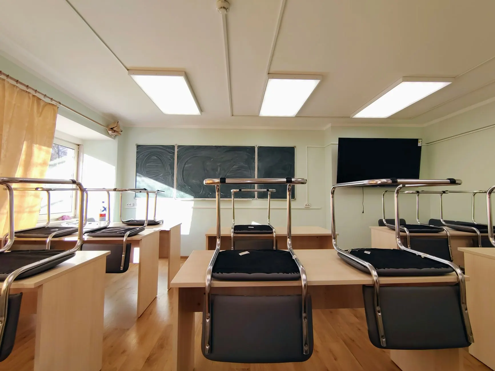 新型建材在西南地区建筑项目中的应用案例与技术优势分析